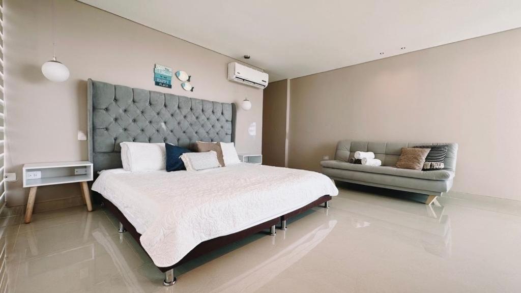 Sunset View & Luxury Aparment With Jacuzzi Apartamento